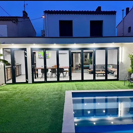 Sibi - Private Pool & Garden